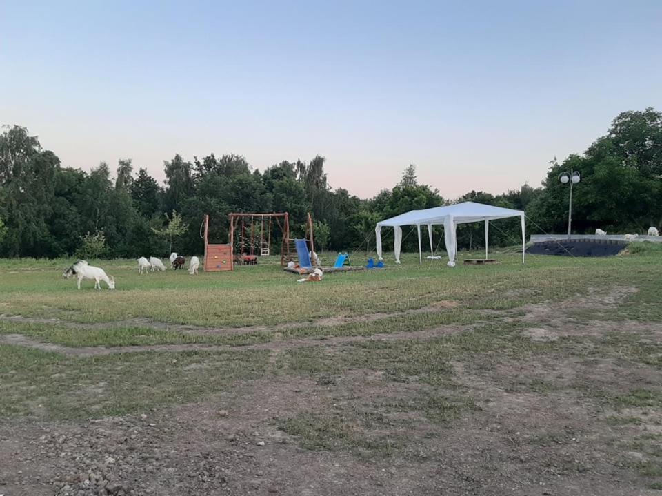 Villa Gosp. Agroturystyczne Stary Gaj Zerkowice Exterior foto