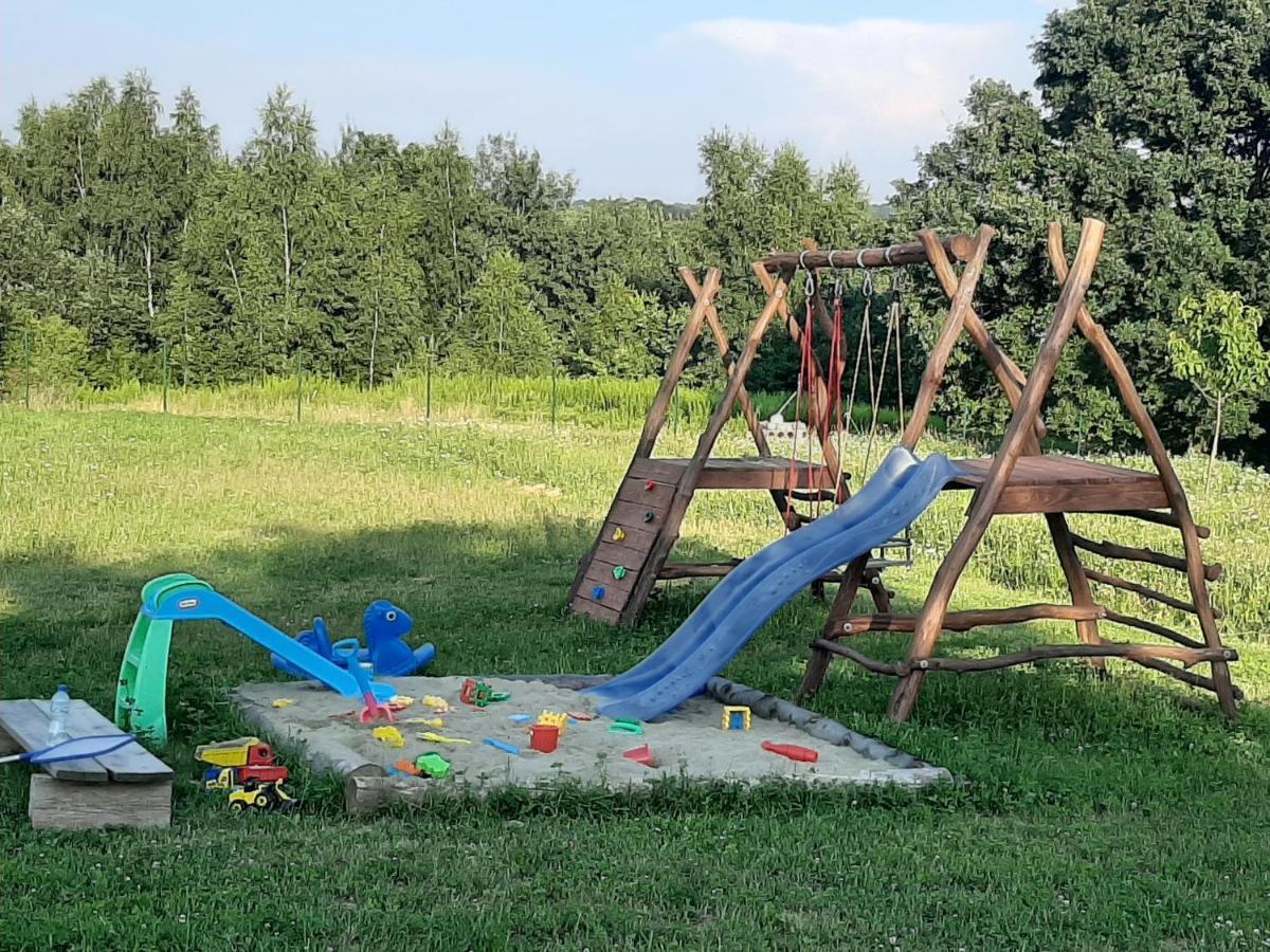 Villa Gosp. Agroturystyczne Stary Gaj Zerkowice Exterior foto